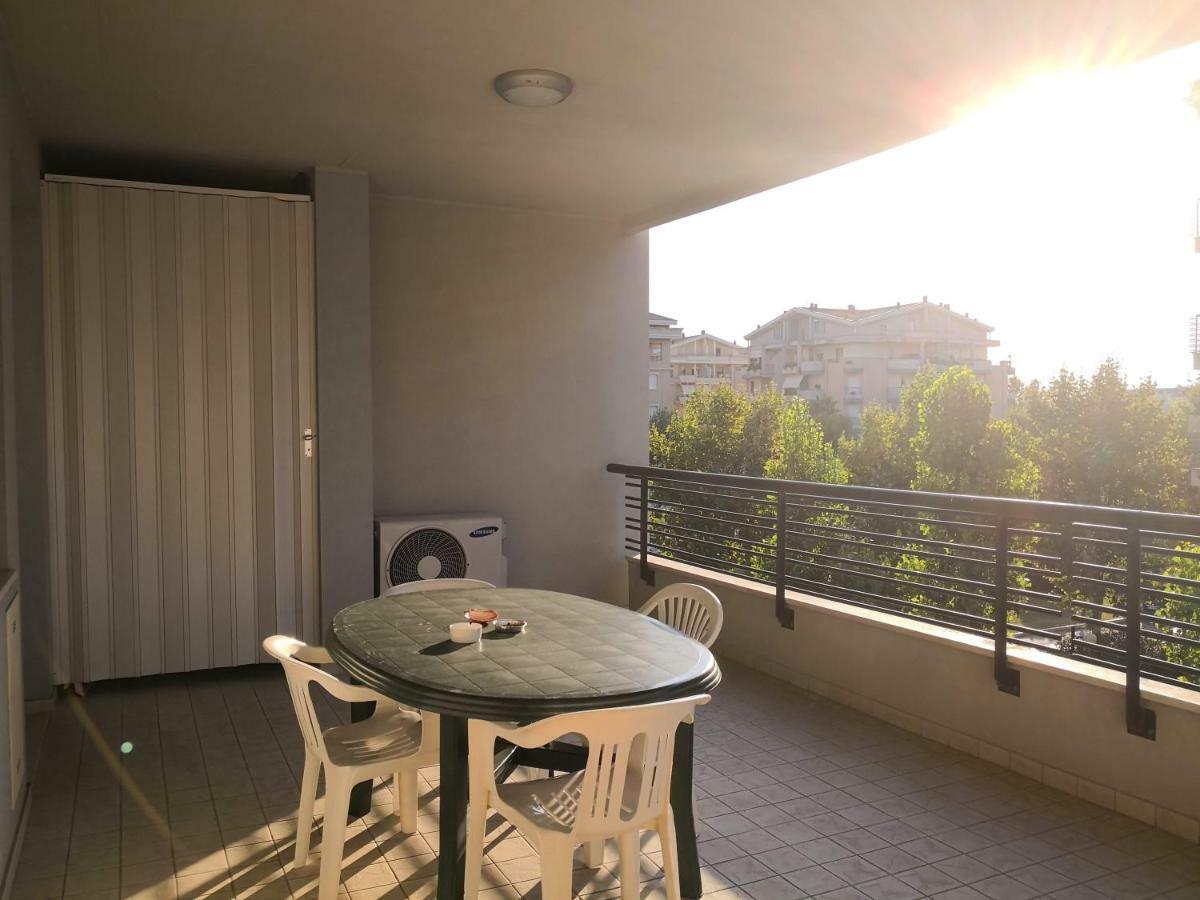 Domus Aries Montesilvano Marina Exteriér fotografie